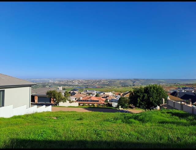 600M² VACANT LAND FOR SALE IN MONTE CHRISTO